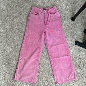 Pink corduroy BDG Urban outfitters jeans 🩷